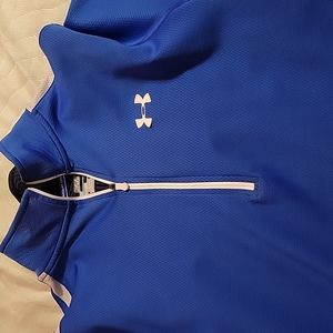 Under Armour Loose fit Cold Gear Long Sleeve quarter zip size M